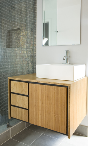 bath_2.jpg